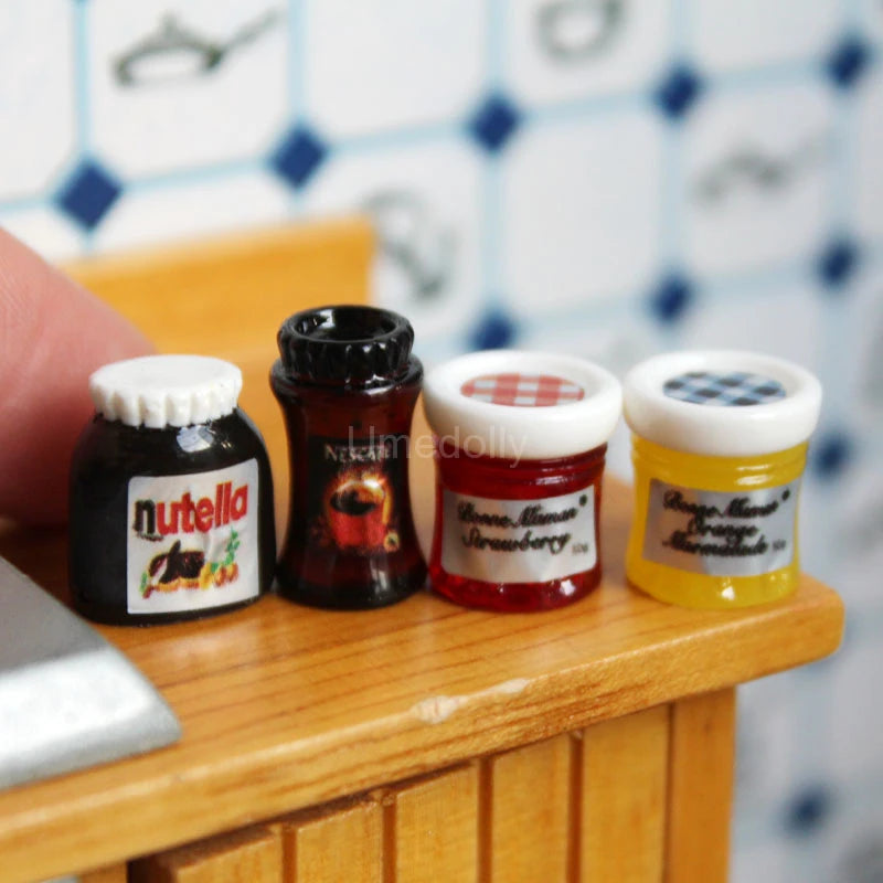 1:6 Miniature Kitchen Knife Set – Dollhouse Decor