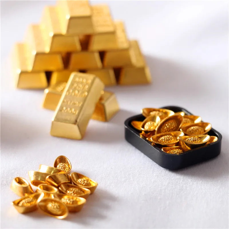 Mini Gold Bar & Coin Set – 5pcs Dollhouse Props