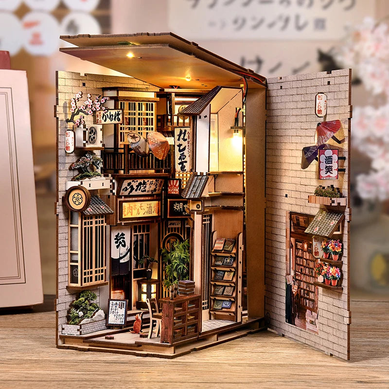 The Alley Waiting for the Cat Book Nook Kit