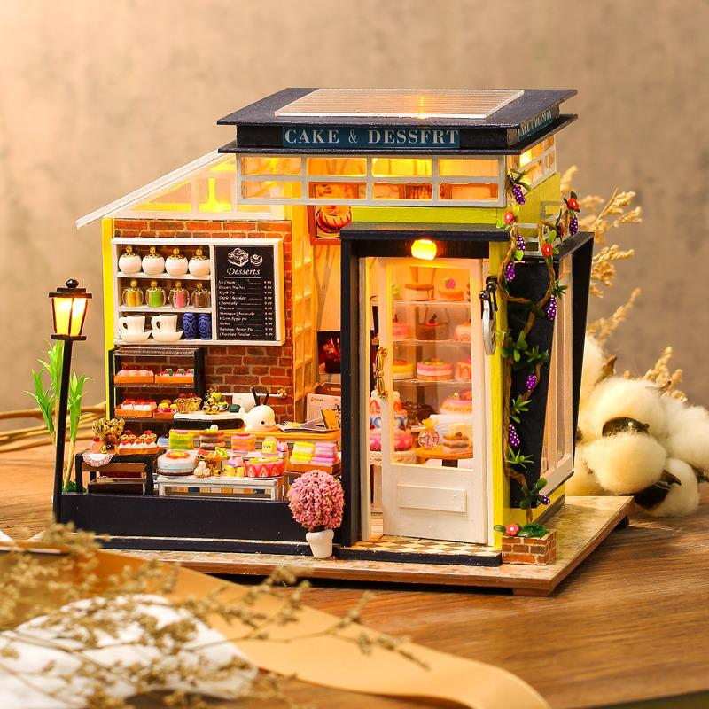 Cutebee Cake House DIY Dollhouse Kit