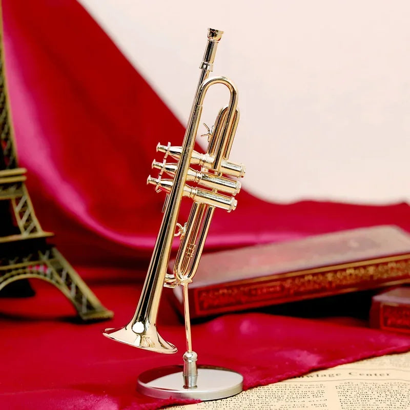 Mini Gold Trumpet Model with Gift Box – Collectible Decor   