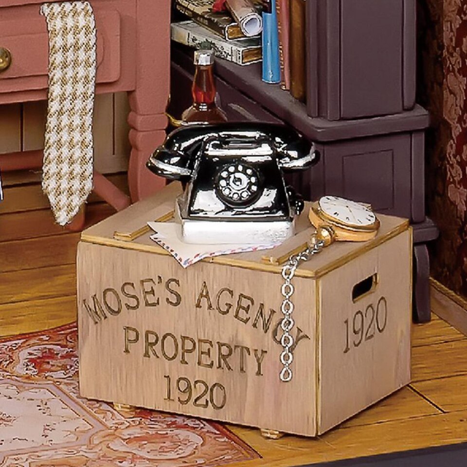 Rolife Mose's Detective Agency DIY Dollhouse Kit