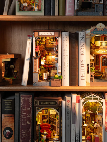 Sakura Wine Alley DIY Booknook Kit