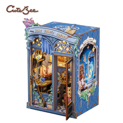 Wooden book nook kit – detailed view
