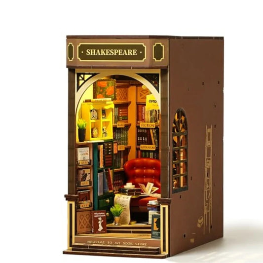 Shakespeare DIY Book Nook Kit