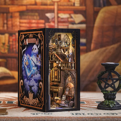 CUTEBEE Book Nook Kit Sets