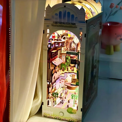 Zootopia Judy DIY Book Nook Kit - Assembly Components