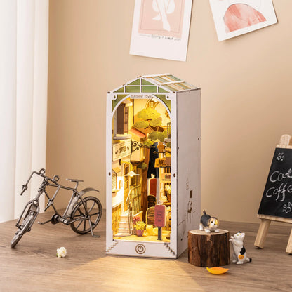 Rolife Sakura Densya TGB01 DIY Book Nook Kit