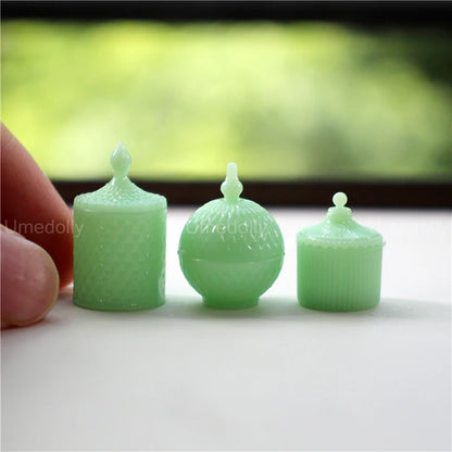 1:6 Miniature Dollhouse Glassware Set – Decanters & Cups