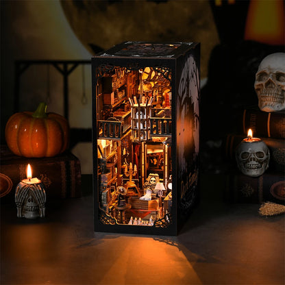 Addams Family Book Nook Kit