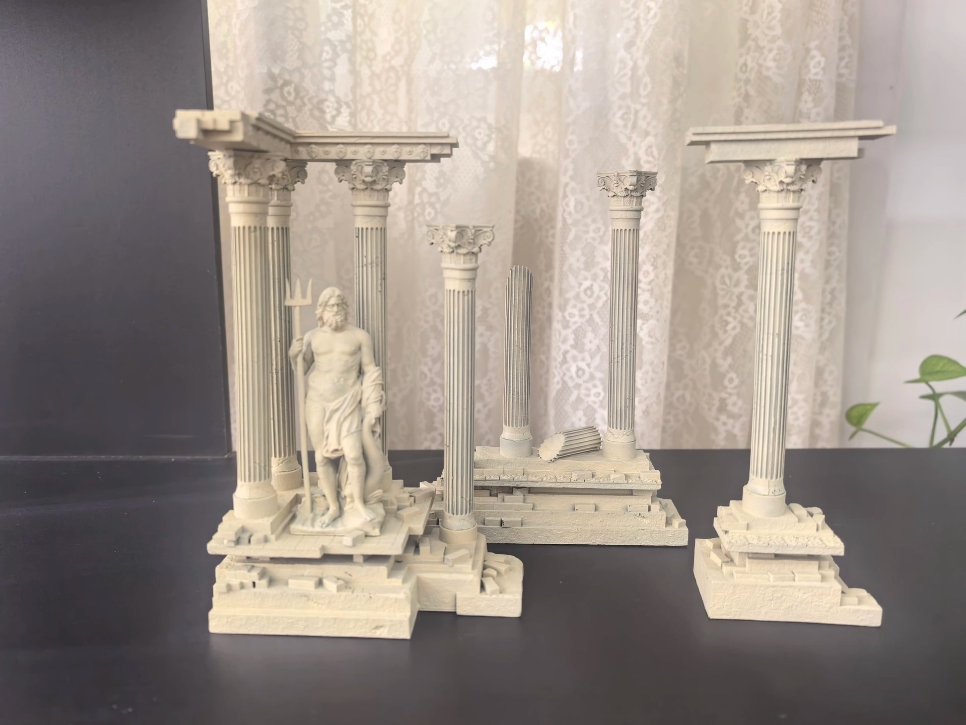 Roman Architecture Resin Statue book nook kit – side angle