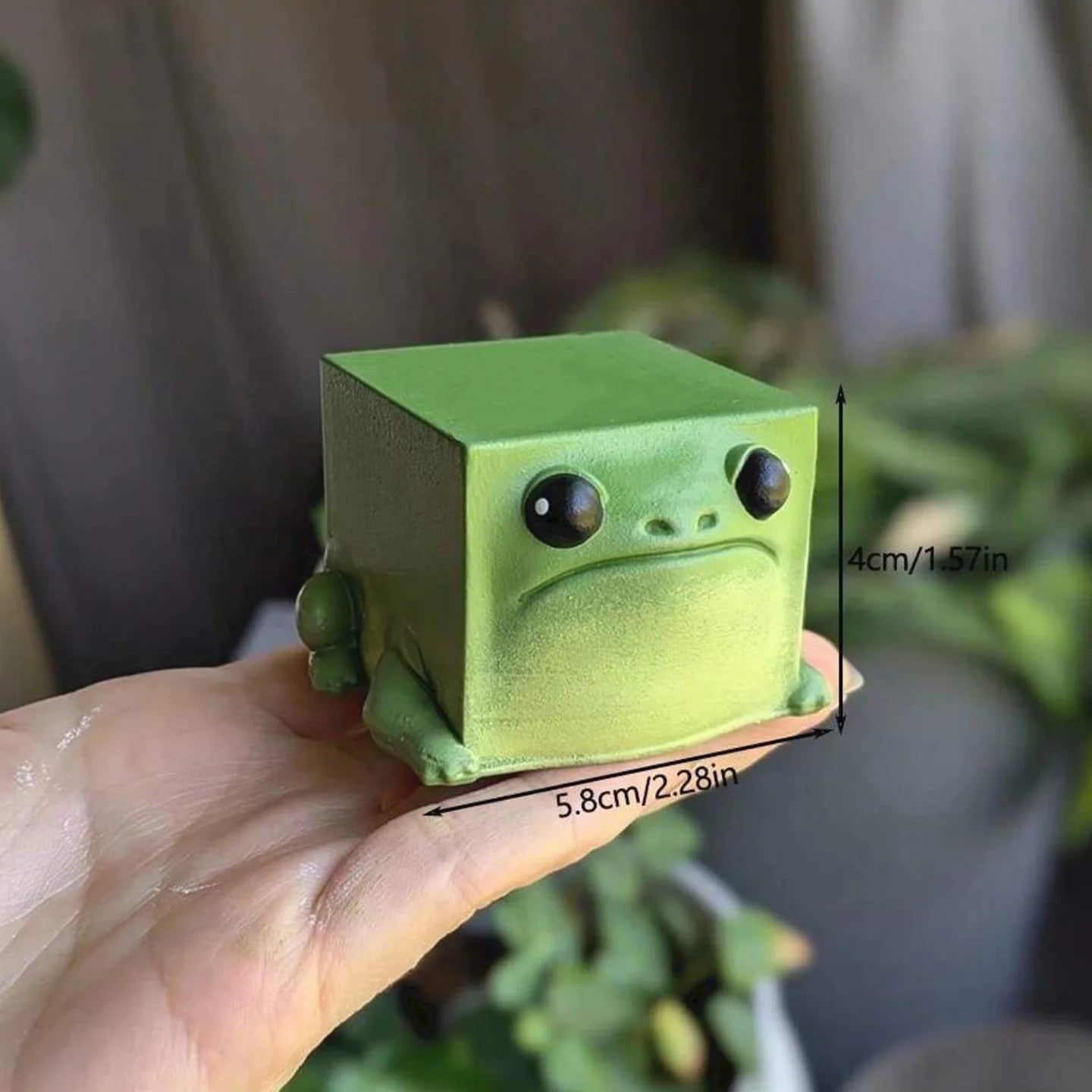 Cute Frog Resin Decor book nook kit – building process