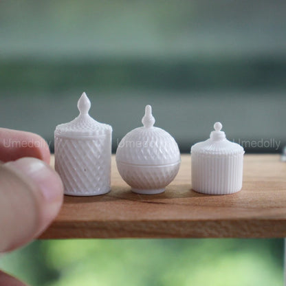 1:6 Miniature Dollhouse Glassware Set – Decanters & Cups