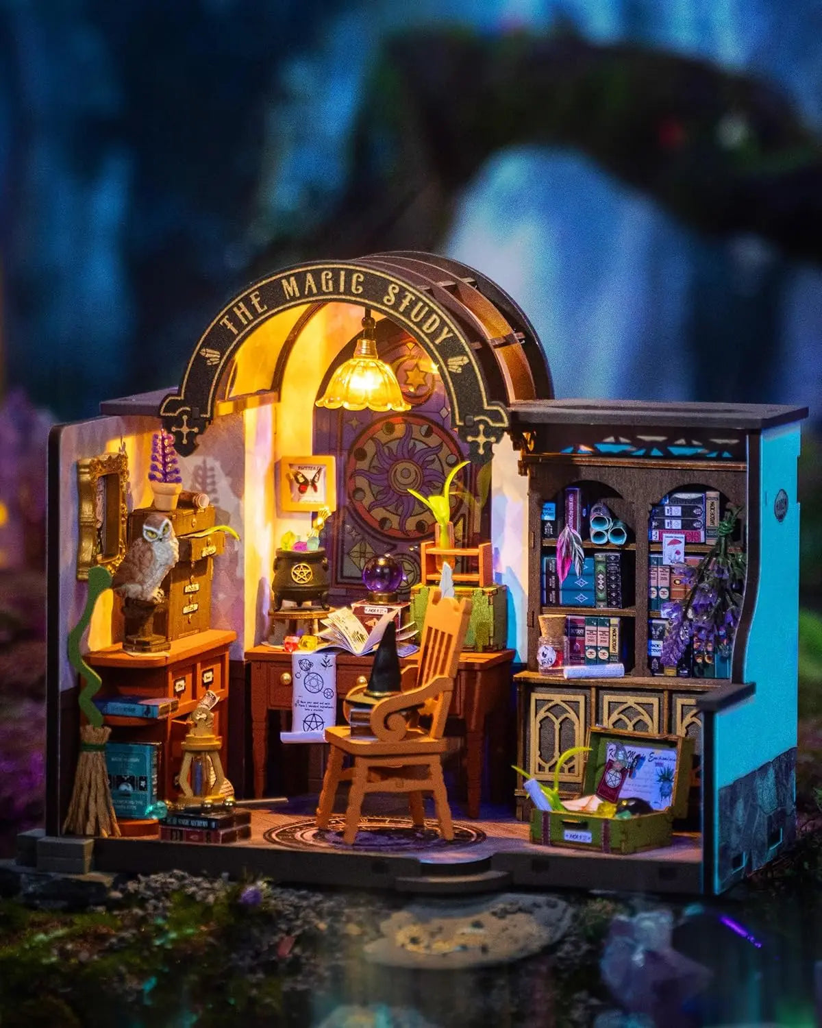 Robotime Rolife The Magic Study DIY Miniature House with Many Magic Note Books Dollhouse Decoration 3D Wooden Puzzle DG166