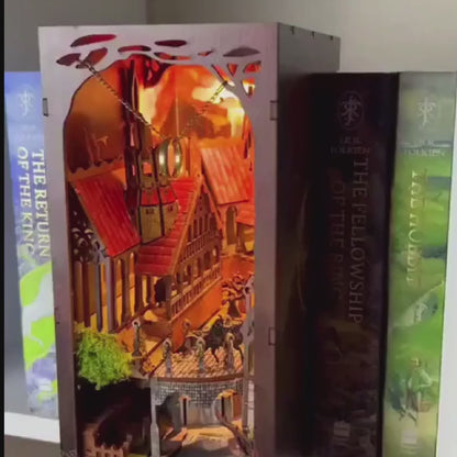 Book Nook – Epic Middle-earth Diorama Kit