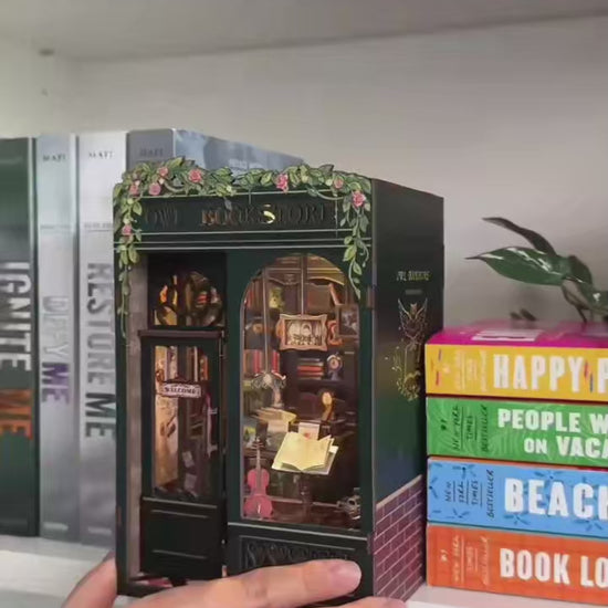 Notting Hill Bookshop DIY Book Nook Kit - Product Video