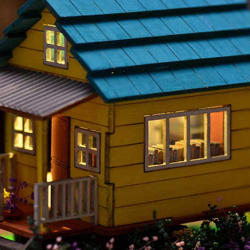 Barlow Garden DIY Dollhouse Kit